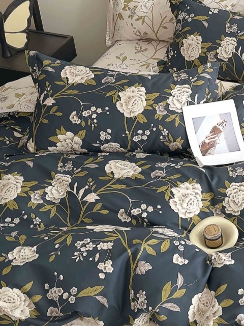 Collection World Pościel bawełniana granatowa w kwiaty 200x220 cm komplet 3-częściowy M2087
